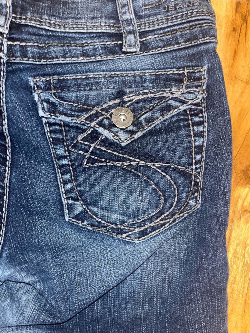 Silver Jeans Indigo Flared Wide-Leg Jeans - Picture 5 of 6